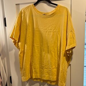 Women’s basic tee